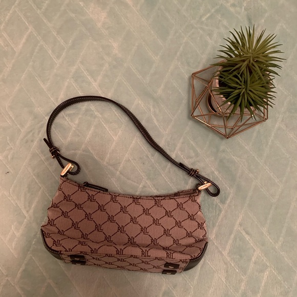 Ralph Lauren Handbags - Ralph Lauren hand bag